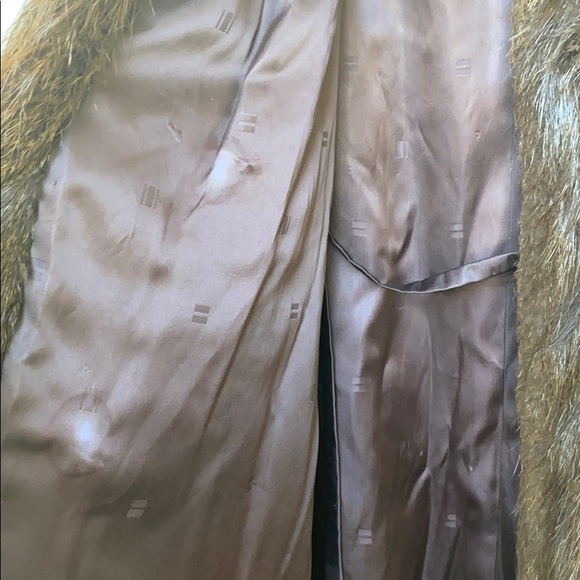 Fur Coat from Paraguay - Picture 5 of 11